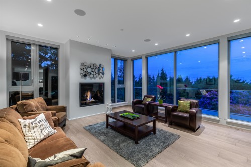1065 Groveland Road, West Vancouver, BC 