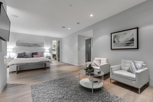 1065 Groveland Road, West Vancouver, BC 