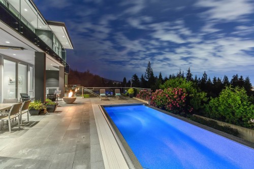 1065 Groveland Road, West Vancouver, BC 