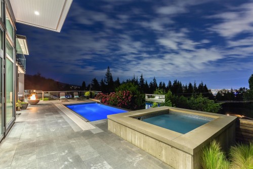 1065 Groveland Road, West Vancouver, BC 