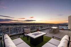 PH3-4815 Eldorado Mews  Vancouver, BC V5R 0B2