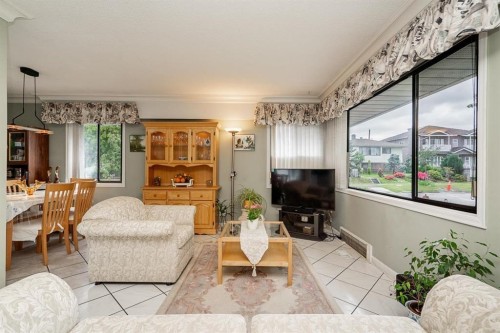 10 Falaise Place, Vancouver, BC 