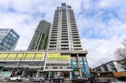 2506-7388 Kingsway  Burnaby, BC V3N 0G9