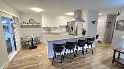 10-20799 119 Avenue  Maple Ridge, BC V2X 9S7