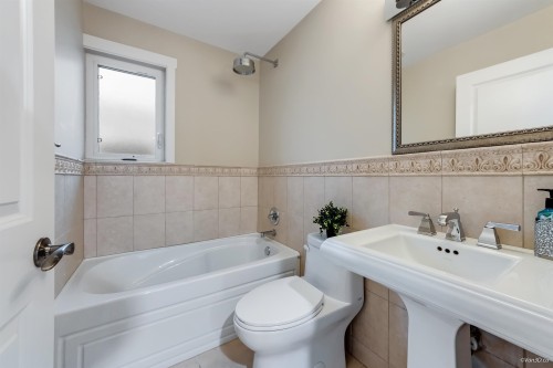 6167 Commercial Street, Vancouver, BC 