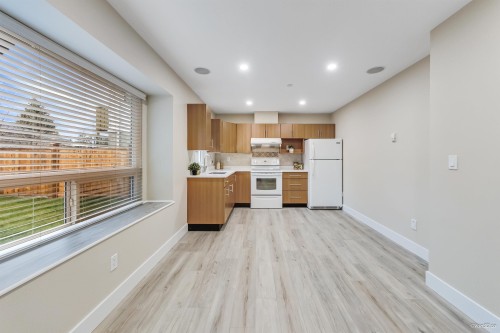 6167 Commercial Street, Vancouver, BC 