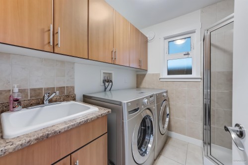 6167 Commercial Street, Vancouver, BC 