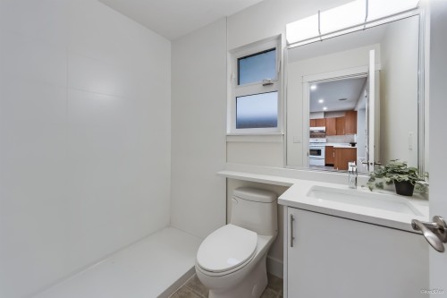 6167 Commercial Street, Vancouver, BC 