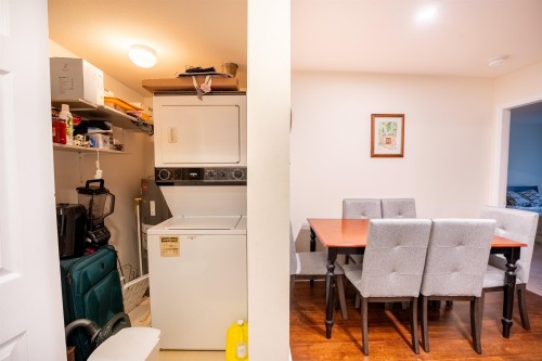 207-128 8Th Street W, North Vancouver, BC 