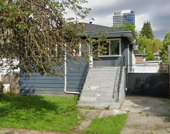 5249 Hoy Street  Vancouver, BC V5R 4N9