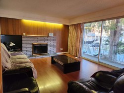 5575 Lincoln Street  Vancouver, BC V5R 4P5