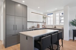 21-10188 No. 1 Road  Richmond, BC V7E 0C8