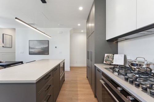 21-10188 No. 1 Road, Richmond, BC 