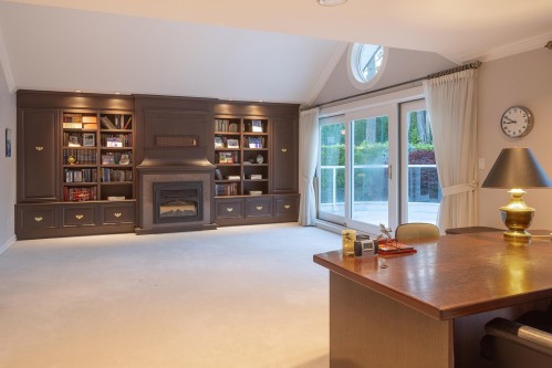 835 Highland Drive, West Vancouver, BC 