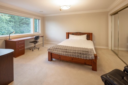 835 Highland Drive, West Vancouver, BC 