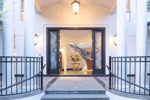 835 Highland Drive, West Vancouver, BC 