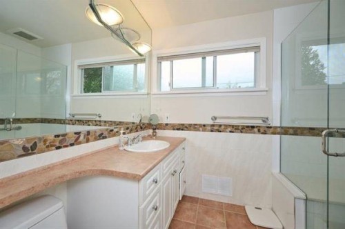 963 Belmont Avenue, North Vancouver, BC 