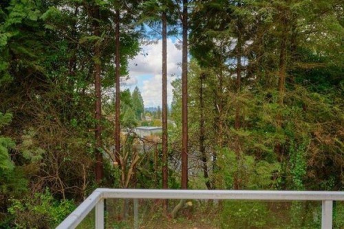 963 Belmont Avenue, North Vancouver, BC 