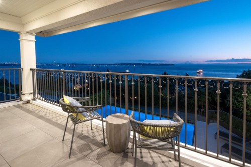 4135 Burkehill Place, West Vancouver, BC 