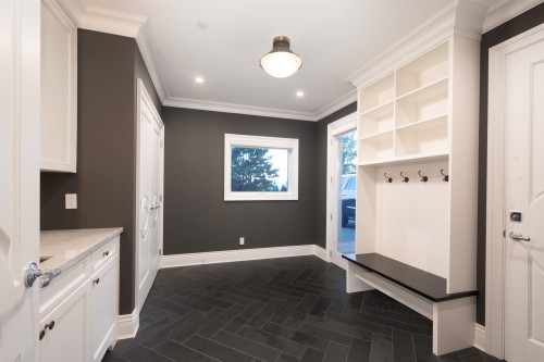 4135 Burkehill Place, West Vancouver, BC 