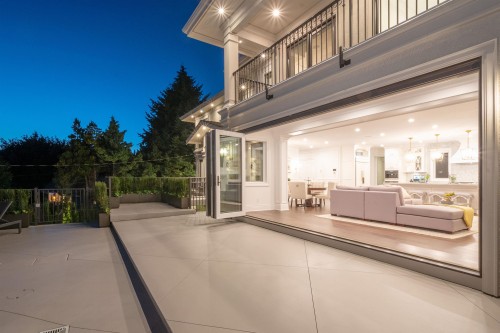 4135 Burkehill Place, West Vancouver, BC 