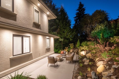 4135 Burkehill Place, West Vancouver, BC 