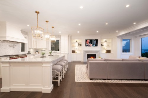 4135 Burkehill Place, West Vancouver, BC 