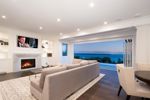 4135 Burkehill Place, West Vancouver, BC 