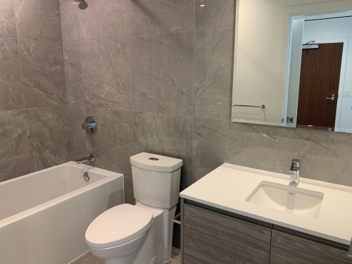 1604-680 Quayside Drive, New Westminster, BC 