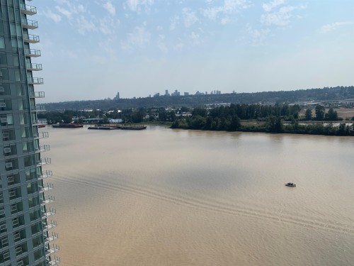 1604-680 Quayside Drive, New Westminster, BC 