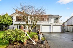 11570 196b Street  Pitt Meadows, BC V3Y 1P2