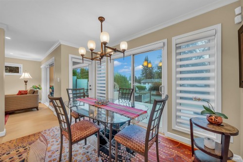 1578 Inglewood Avenue, West Vancouver, BC 