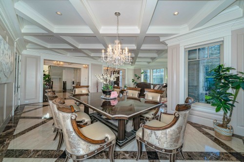 6708 Yew Street, Vancouver, BC 