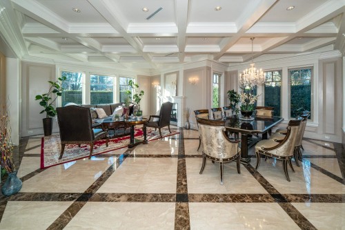 6708 Yew Street, Vancouver, BC 