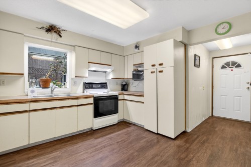 3243 Salt Spring Avenue, Coquitlam, BC 