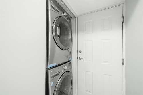 3265 Clermont Mews, Vancouver, BC 