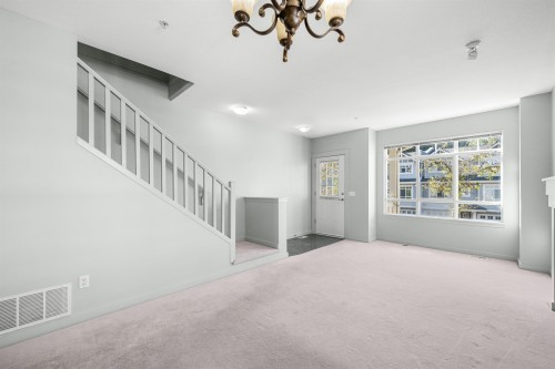 3265 Clermont Mews, Vancouver, BC 