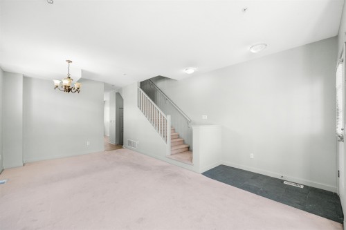 3265 Clermont Mews, Vancouver, BC 