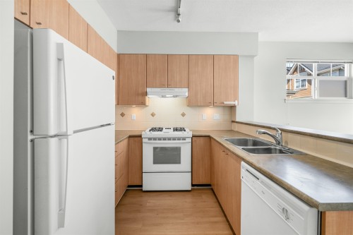 3265 Clermont Mews, Vancouver, BC 