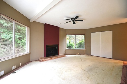 1092 Corona Crescent, Coquitlam, BC 