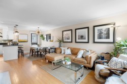 136X 7th Avenue W Vancouver, BC V6H 1B8