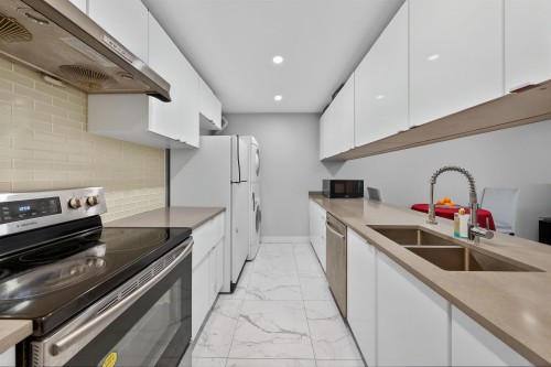 2975 Argo Place, Burnaby, BC 