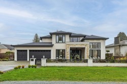 8580 Camden Crescent  Richmond, BC V7C 3G4