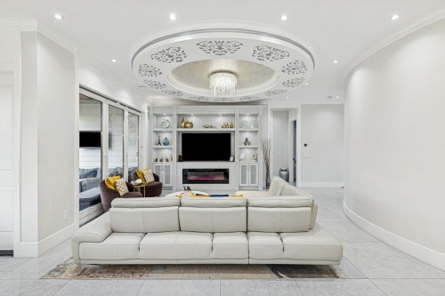 8580 Camden Crescent, Richmond, BC 