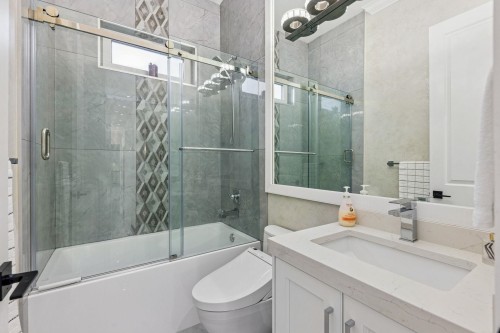 8580 Camden Crescent, Richmond, BC 