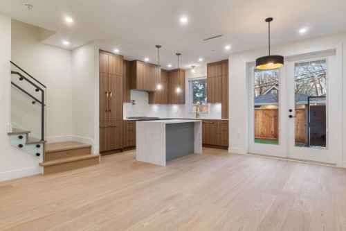 2055 4Th Avenue E, Vancouver, BC 