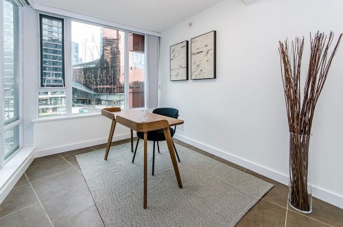 918 Cooperage Way Street, Vancouver, BC 