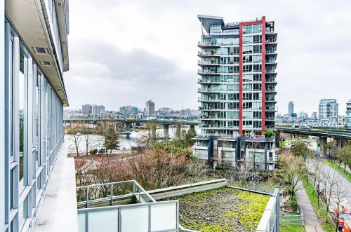 918 Cooperage Way Street, Vancouver, BC 