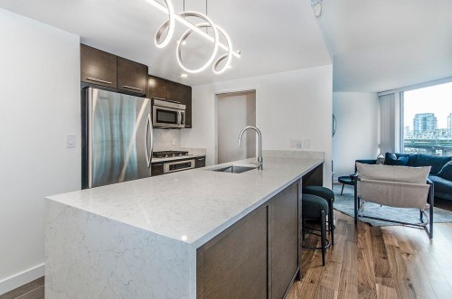 918 Cooperage Way Street, Vancouver, BC 