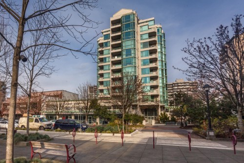 Ph1-140 14Th Street E, North Vancouver, BC 